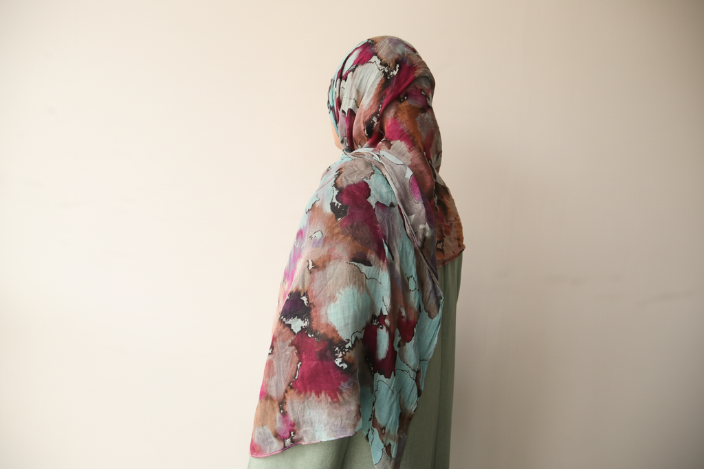 Veloura Bloom Hijab - Enhanced 1